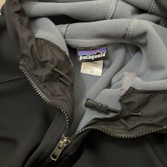 Patagonia stretch thermal hoodie black size Medium - Picture 8 of 12